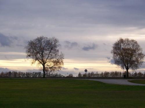 Herbstwiesen (100_0197.JPG) wird geladen. Eindrucksvolle Fotos aus Lettland erwarten Sie.